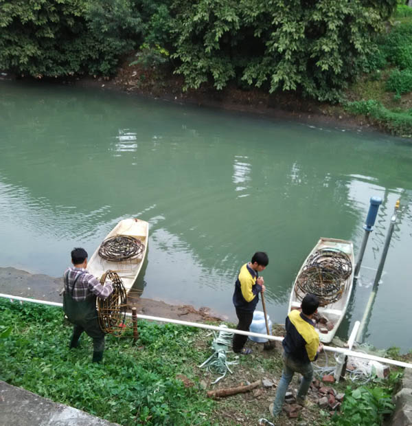 广东佛山某河道沉水风机安装现场.jpg